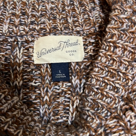 Universal Thread Sweater - Picture 2 of 2